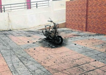 moto-quemada-villajovita