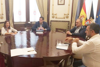 reunion-confederacion-empresarios-alejandro-ramirez