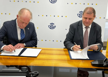 Firma Convenio Correos-COCAHI