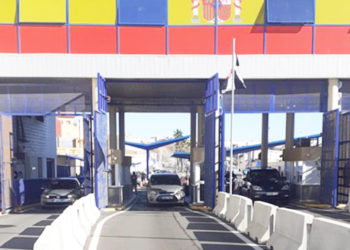 espana-habilita-carriles-masiva-afluencia-001