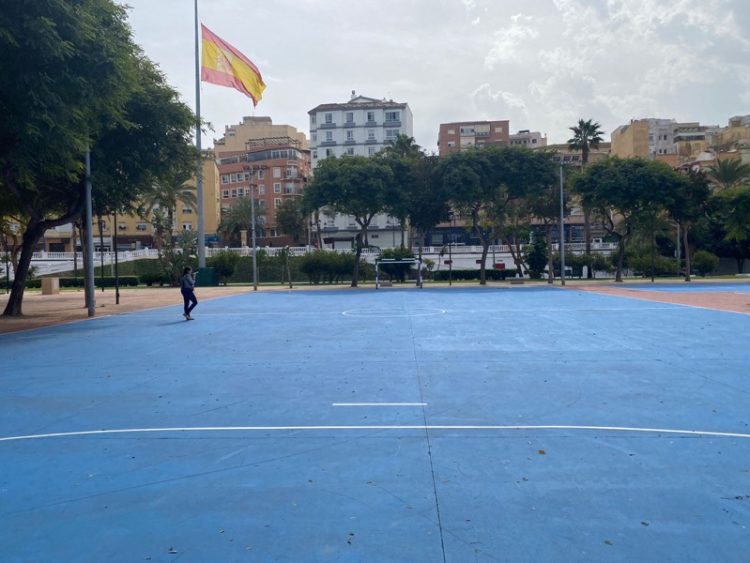 psoe-pistas-deportivas-bajos-marina-002