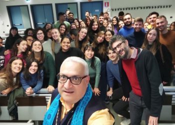 ramchandani-seminario-universidad-002