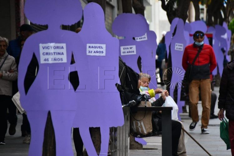 siluetas-violencia-genero-menores-esperanza-003