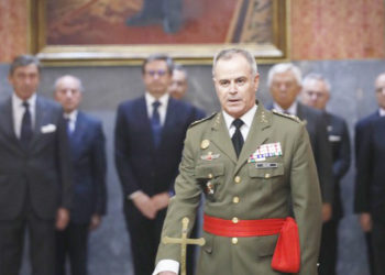 toma-mando-carlos-melero-teniente-002