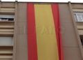 bandera-espana-edificio-real-90-008