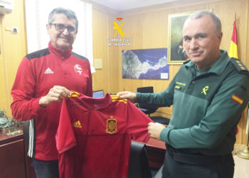 guardia-civil-camiseta-seleccion-espana-002