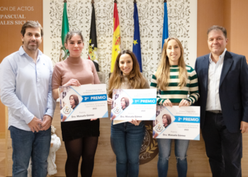 guerrero-delgado-cherti-ganan-premios-manuela-gomez-2022-001