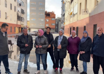 vecinos-poblado-legionario