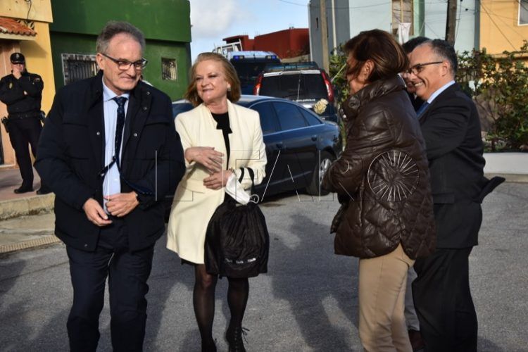 visita-ministra-sanidad-carolina-darias-centro-salud-tarajal-012