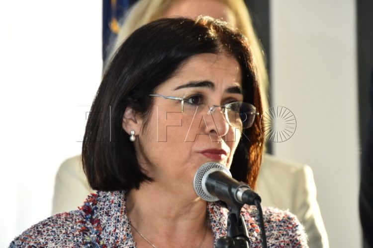 visita-ministra-sanidad-carolina-darias-centro-salud-tarajal-195