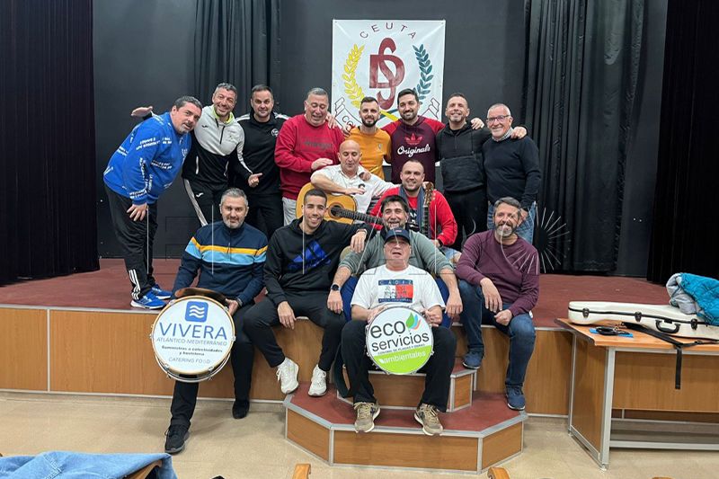 chirigota-paco-pino-mecagonto-carnaval-coac-2023-001