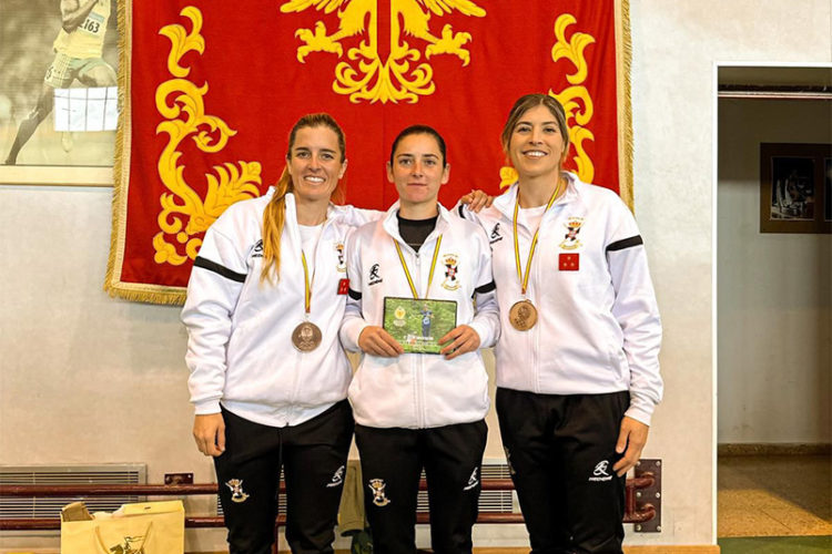 comgeceu-podio-campeonato-militar-carreras-orientacion