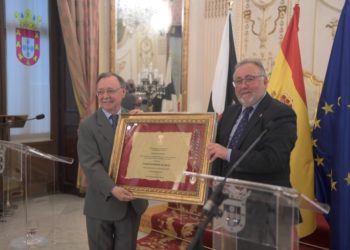 recepcion-vivas-alcalde-alhaurin-torre-joaquin-villanova-005