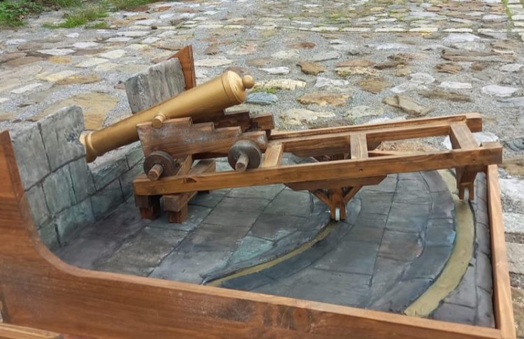 replica-canon-bronce-museo-desnarigado-001