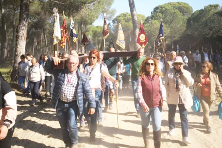 rocio-via-crucis-camino-virgen-007
