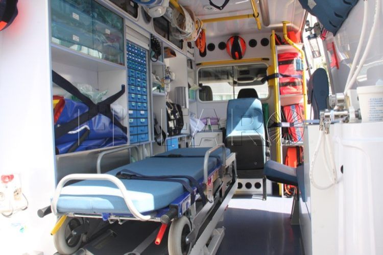 ambulancia-interior