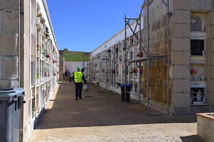 asi-avanzan-obras-mejora-cementerio-santa-catalina-005