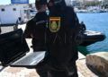 policia-nacional-espaldas-puerto-deportivo-2