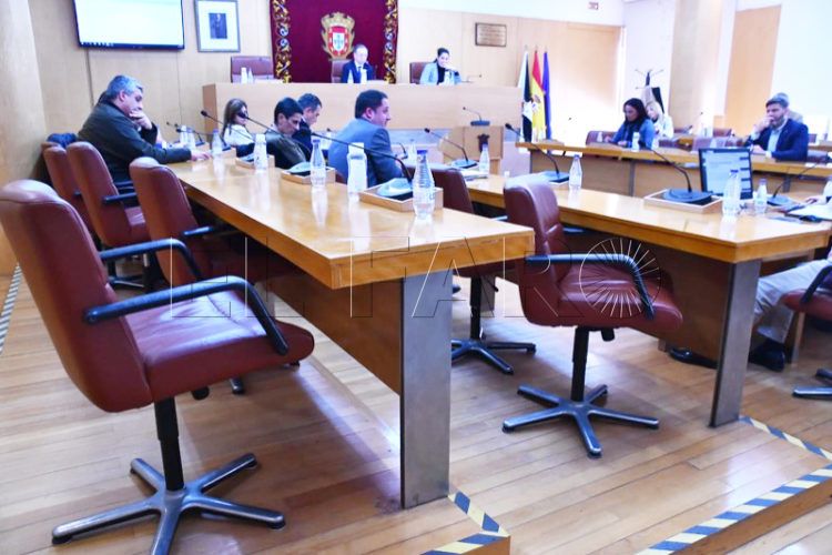 sitios-vox-vacios-pleno-aprobacion-pgou