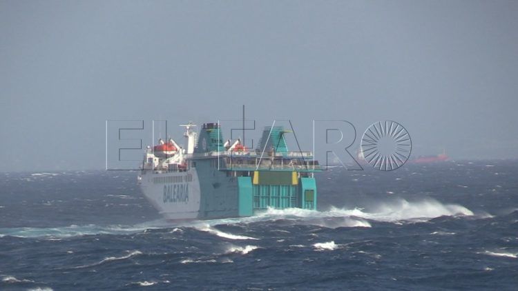 asi-lucha-passio-per-formentera-contra-levante-temporal-007