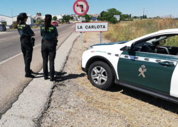 guardia-civil-mujer-cordoba