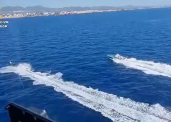 guardia-civil-persecucion-narcolancha-mallorca-hachis-marruecos-5