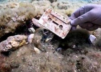 meta-centro-buceo-burbujas-fondos-marinos-libres-basura-001