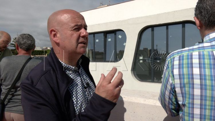 psoe-juan-gutierrez-visita-electora-juan-carlos-i-17