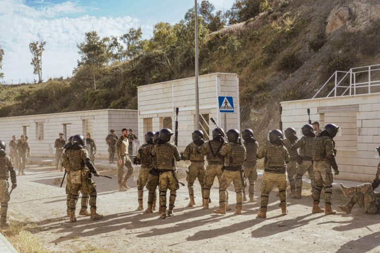 regulares-militares-control-masas-3