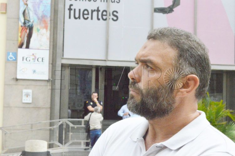 ahmed-marzok-ganadero-borregos