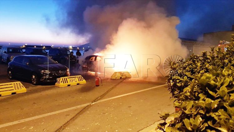 coche-lujo-calcinado-puerto-no-pagara-justicia-001