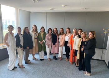 mujeres-empresarias-confederacion-empresarios-2