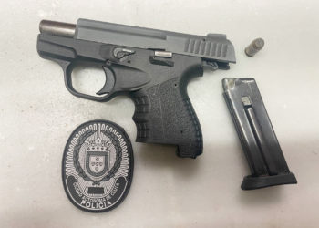 arma-pistola-policia-local-2