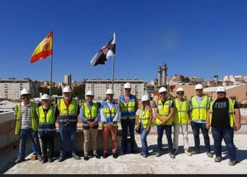 bandera-ceuta-espana-estacion-maritima-puerto-ceuta