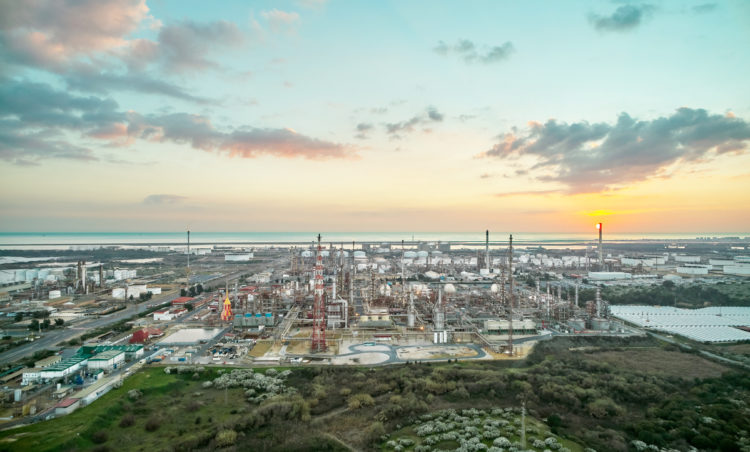 cepsa-quimica-producira-gel-hidroalcoholico-rigen-renovable