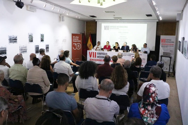 comienza-simposio-internacional-geneaologias-sefarad-002