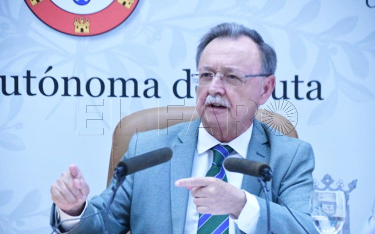 comparecencia-Juan-Vivas-ayuntamiento-013