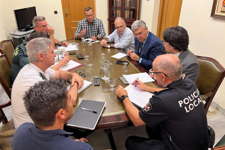 dispositivo-seguridad-feria-2023