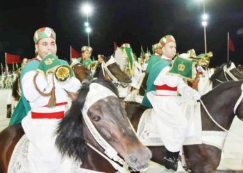 fiesta-trono-marruecos-rincon