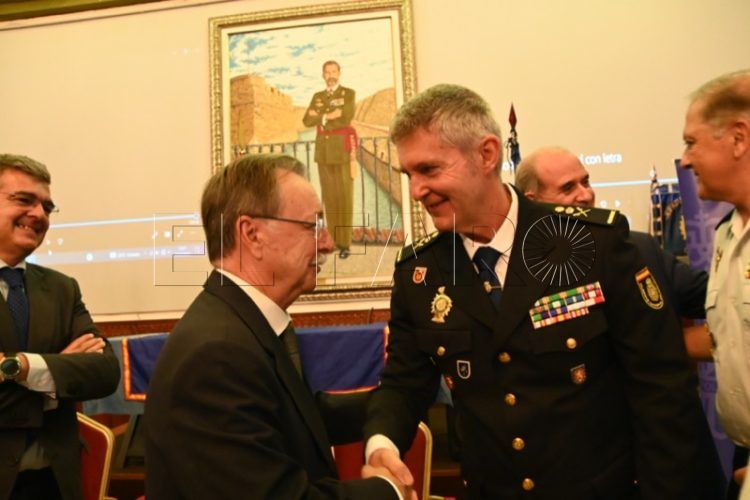 francisco-lopez-gordo-policia-nacional-jefe-superior-toma-posesion-030