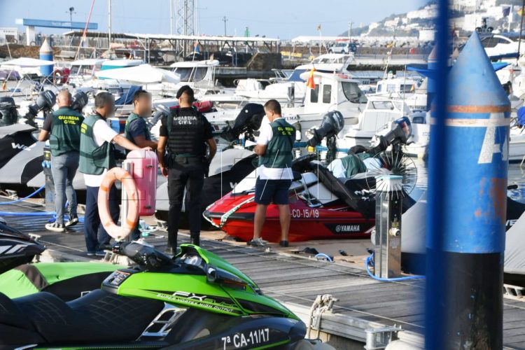 guardia-civil-puerto-deportivo-motos-agua-10