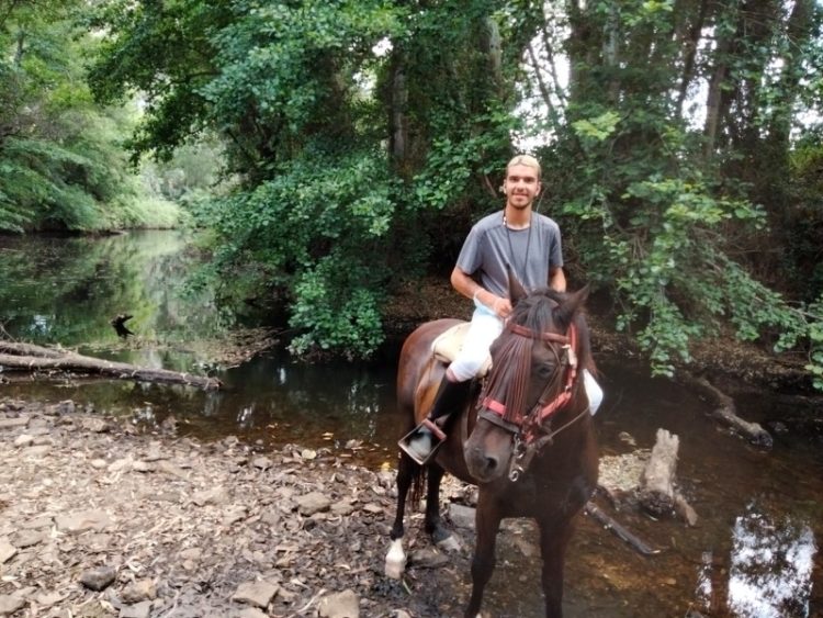 ismael-mohamed-galope-sueno-jinete-profesional-006