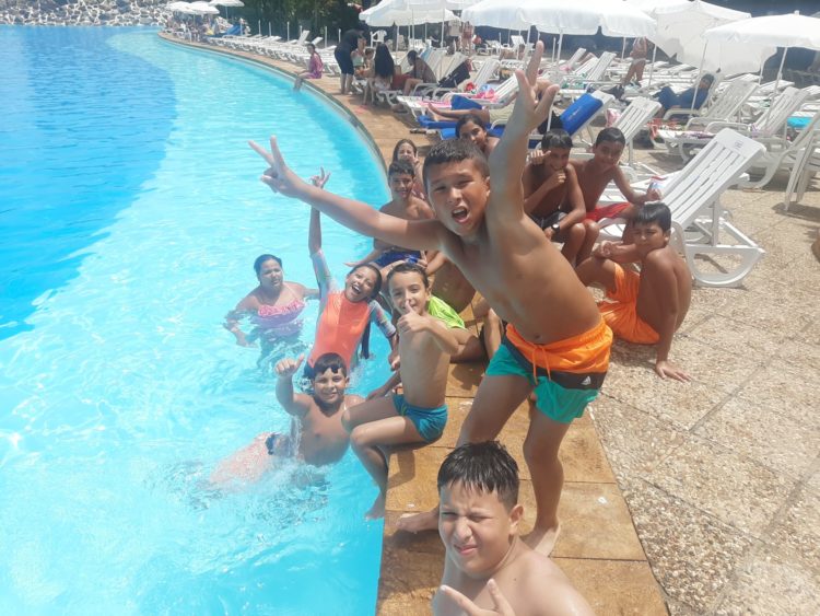 ninos-sidi-embarek-parque-maritimo-4