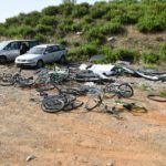 residuos-coches-abandonados-bicicletas-arcos-quebrados-9