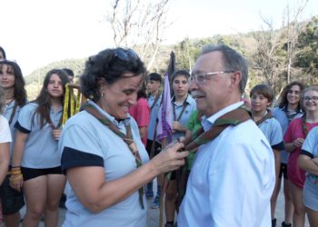 vivas-visita-campamento-scouts-badajoz-ceuta-2