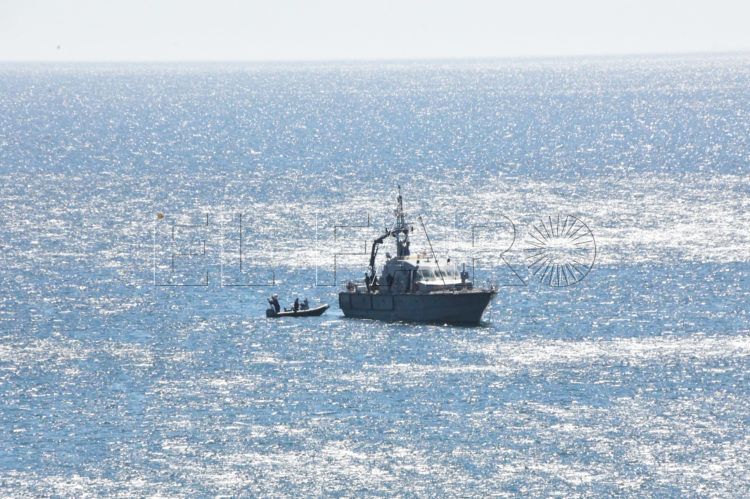 buque-isla-leon-armada-aguas-ceuta-4