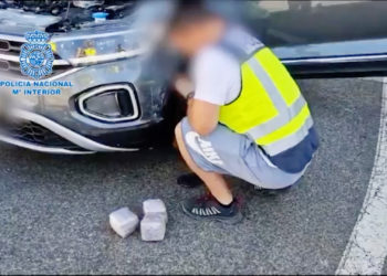 policia-nacional-hachis-coche-ceuta-puerto-algeciras-2