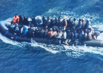 rabat-pide-ayuda-rescate-neumatica-inmigrantes