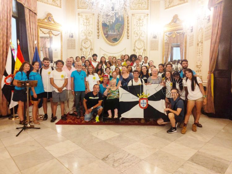 vuelta-mundo-2023-recepcion-asamblea-005