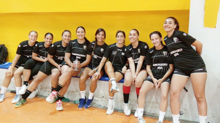 jugadoras-balonmano-estudiantes-1